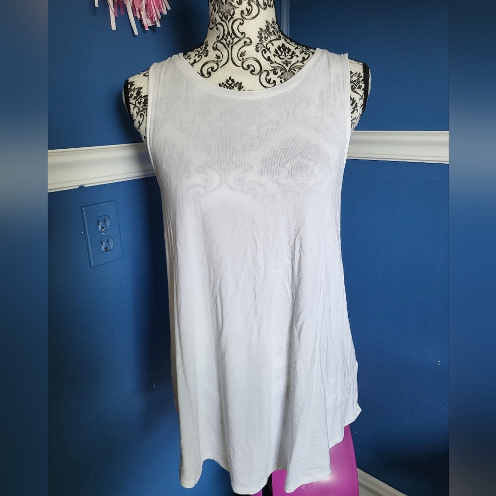 White tank M Old Navy